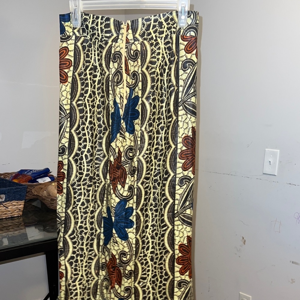 Long maxi skirt